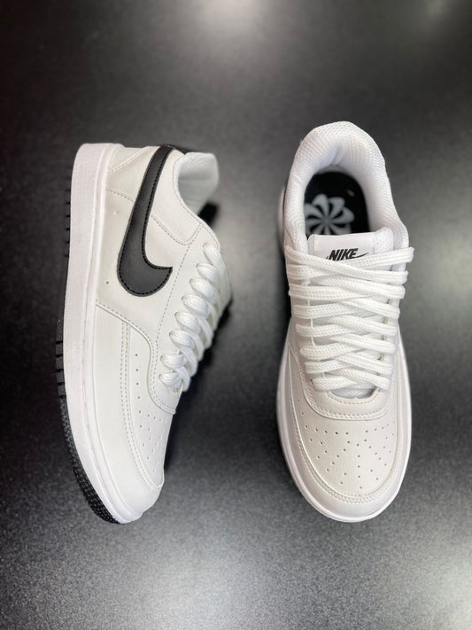 Tênis Nike Court Borough- Branco