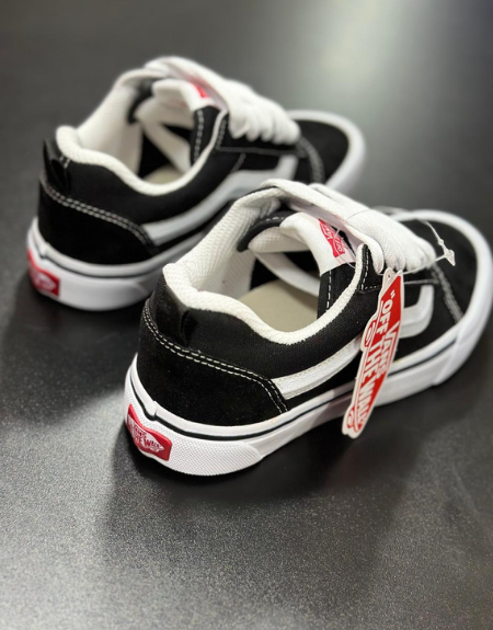 Tênis Vans KNU Skool - Black White