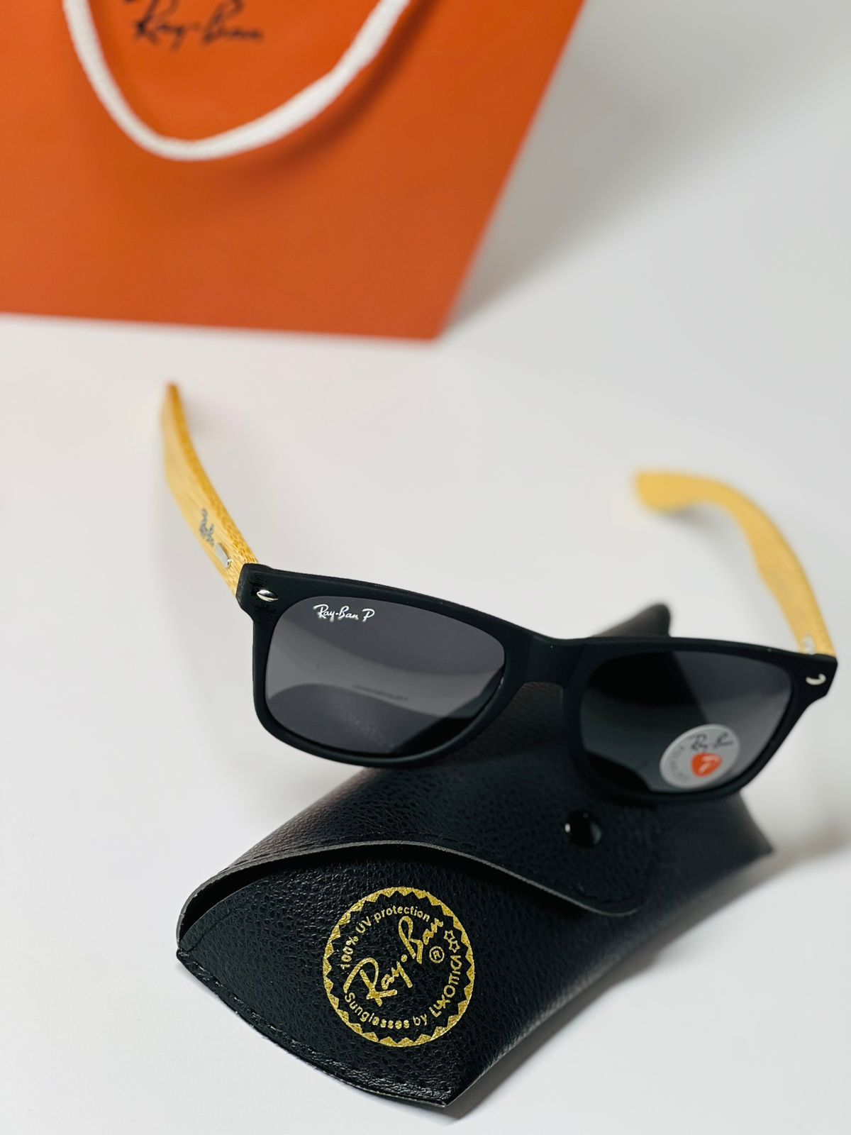 Óculos de Sol Ray-Ban - Quadrado - Preto