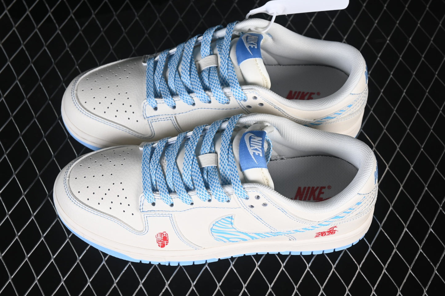 Tênis Nike Dunk Low - Year of the Horse 2026