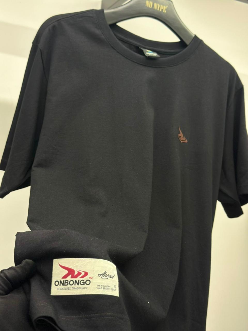 Camiseta Onbongo Fashion Basic - Preta