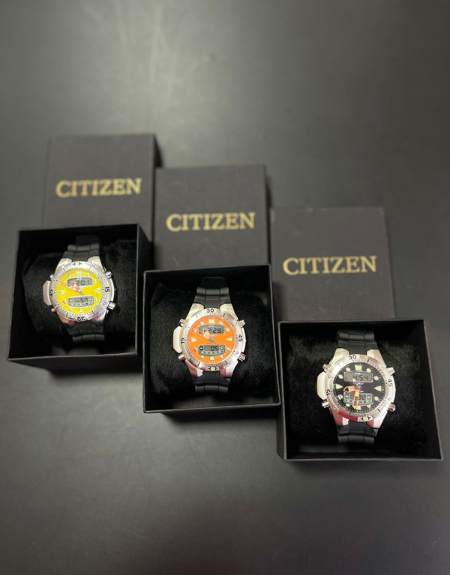Relógio Citizen Aqualand - Amarelo