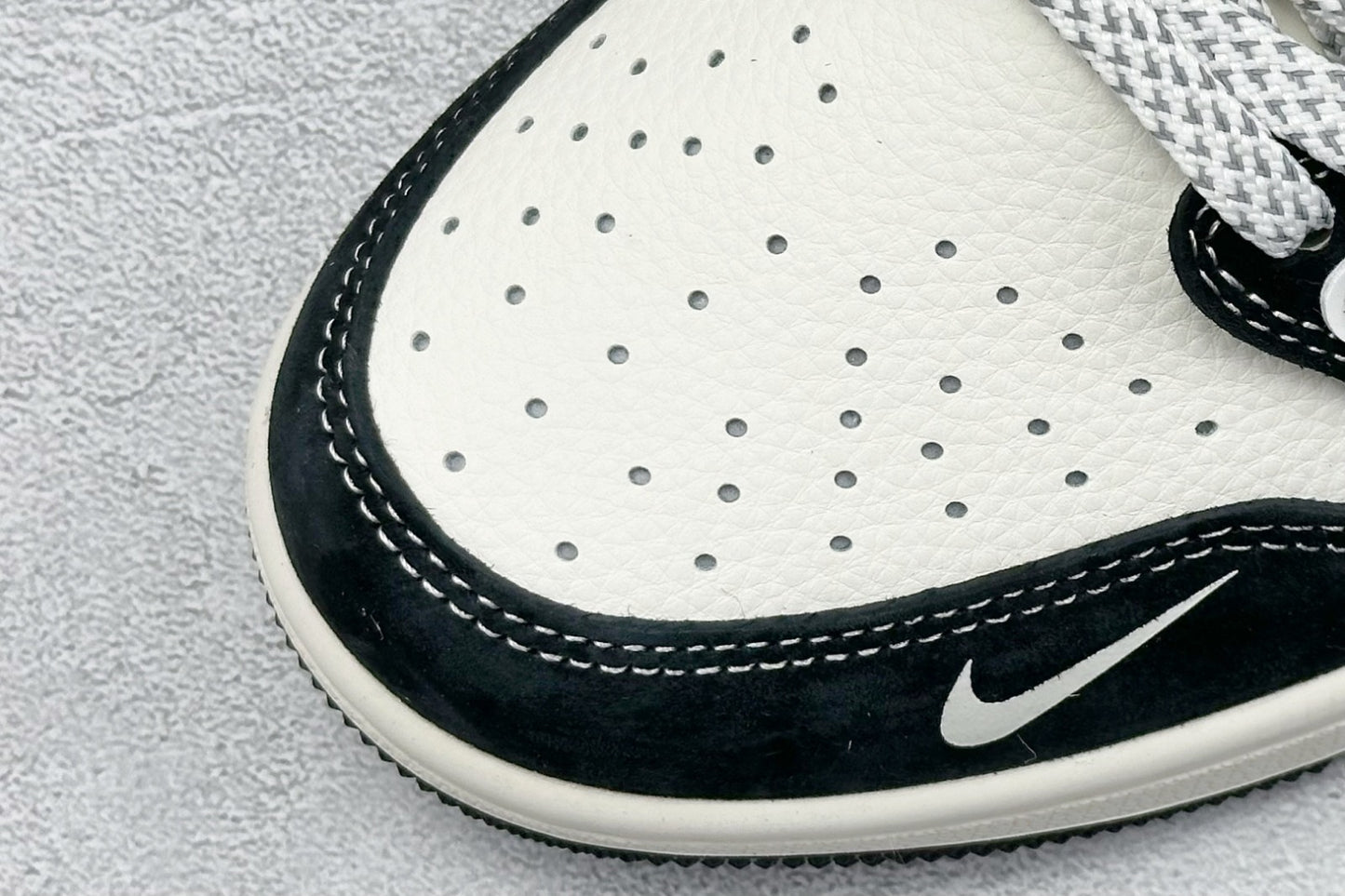 Tênis Nike Dunk Low x Louis Vuitton - Luxury Fusion