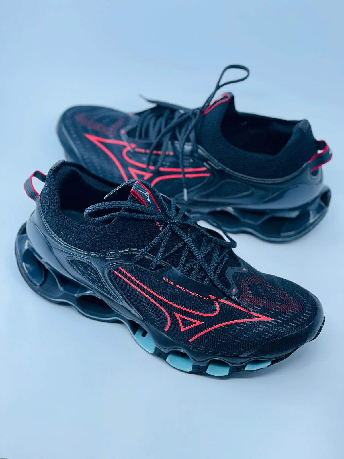 Tênis Mizuno Wave Prophecy 14 - Preto e Vermelho