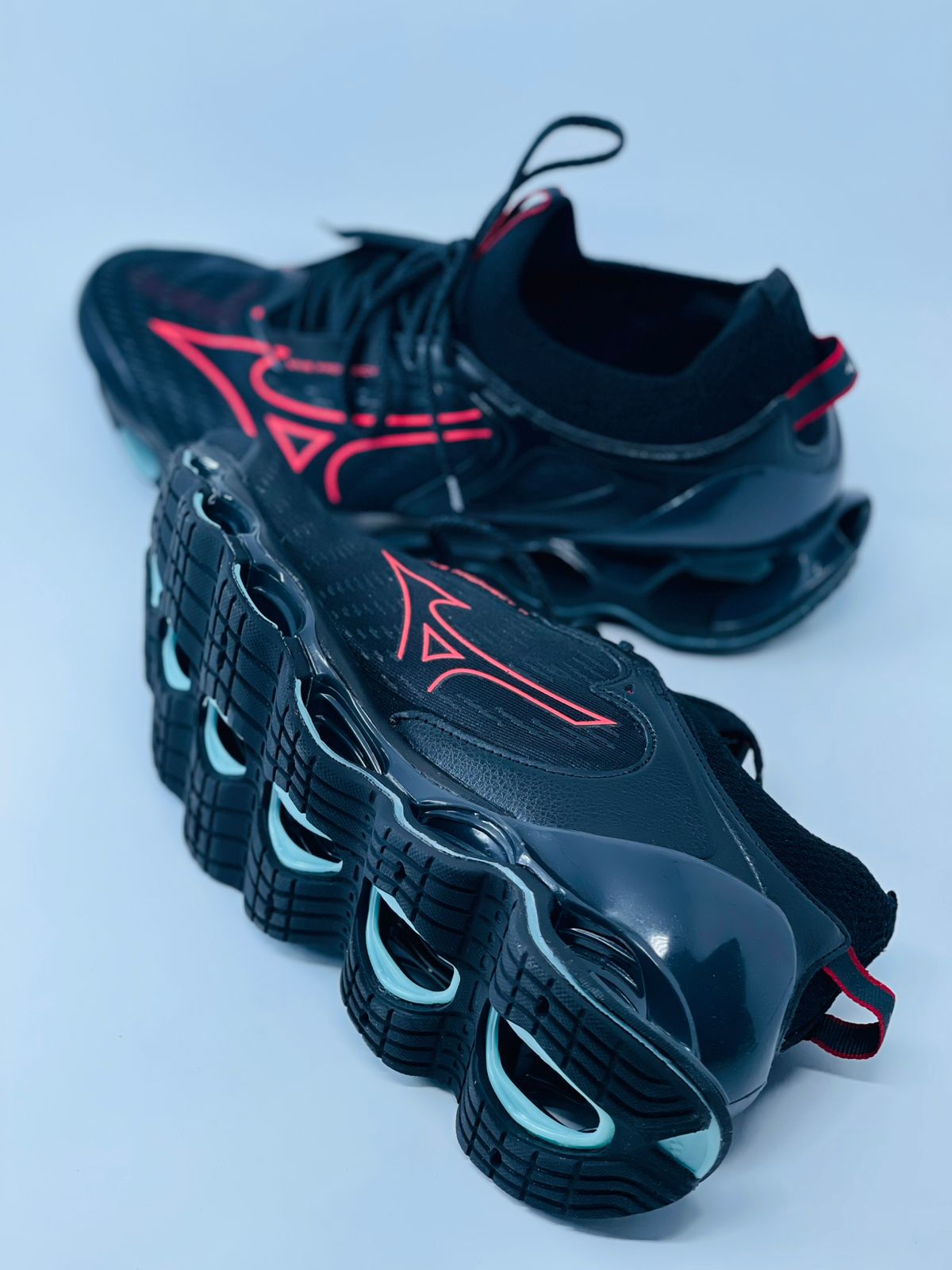 Tênis Mizuno Wave Prophecy 14 - Preto e Vermelho