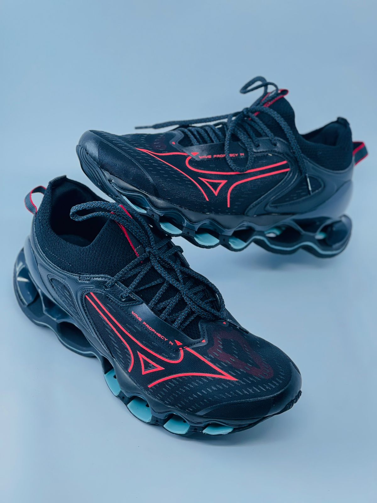 Tênis Mizuno Wave Prophecy 14 - Preto e Vermelho