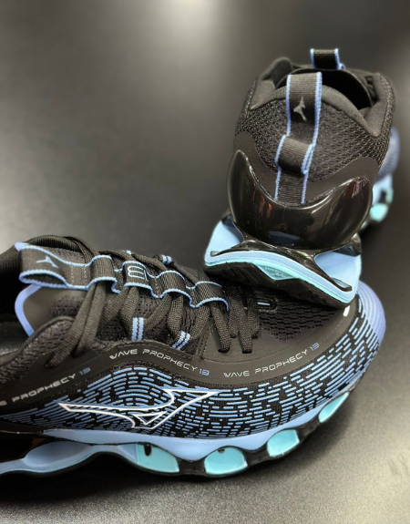 Tênis Mizuno Wave Prophecy 13 - Preto/Azul