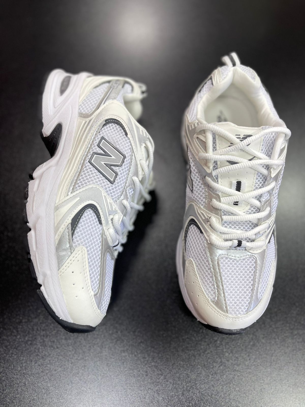 Tênis New Balance 530 - Branco