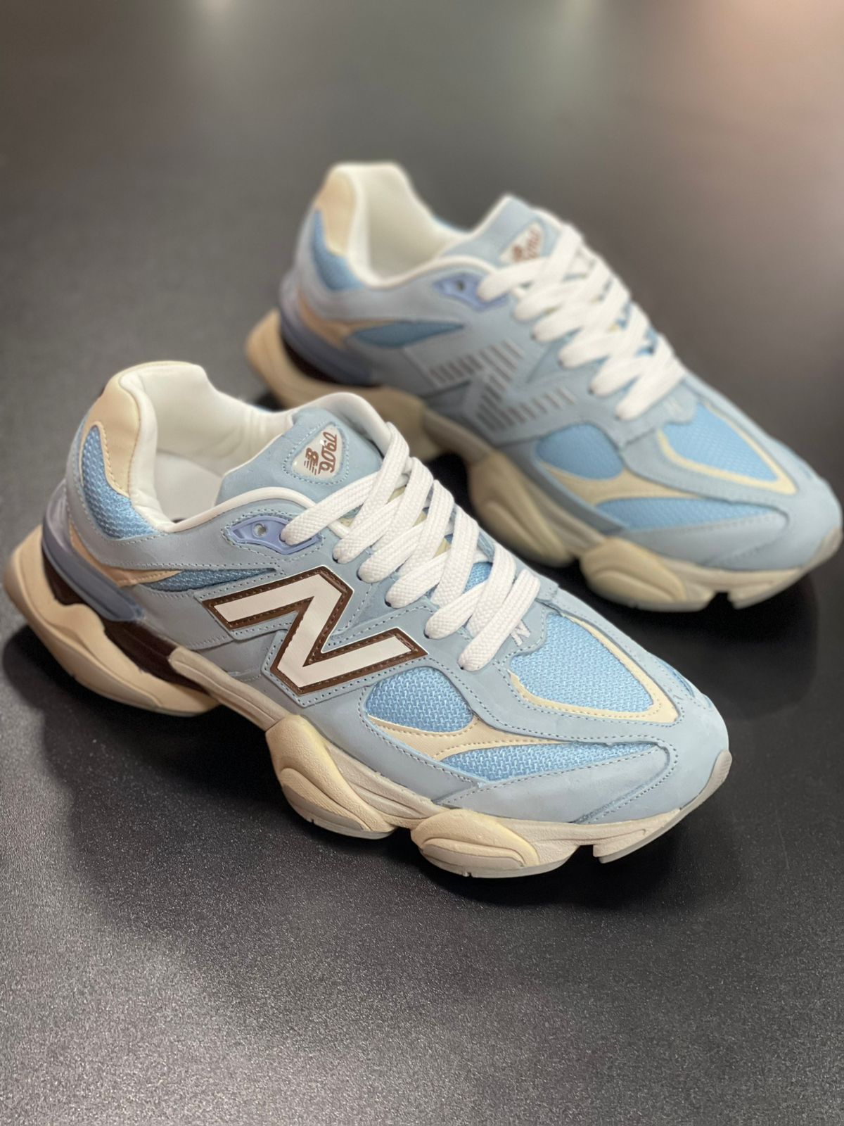 Tênis New Balance 9060 - Azul