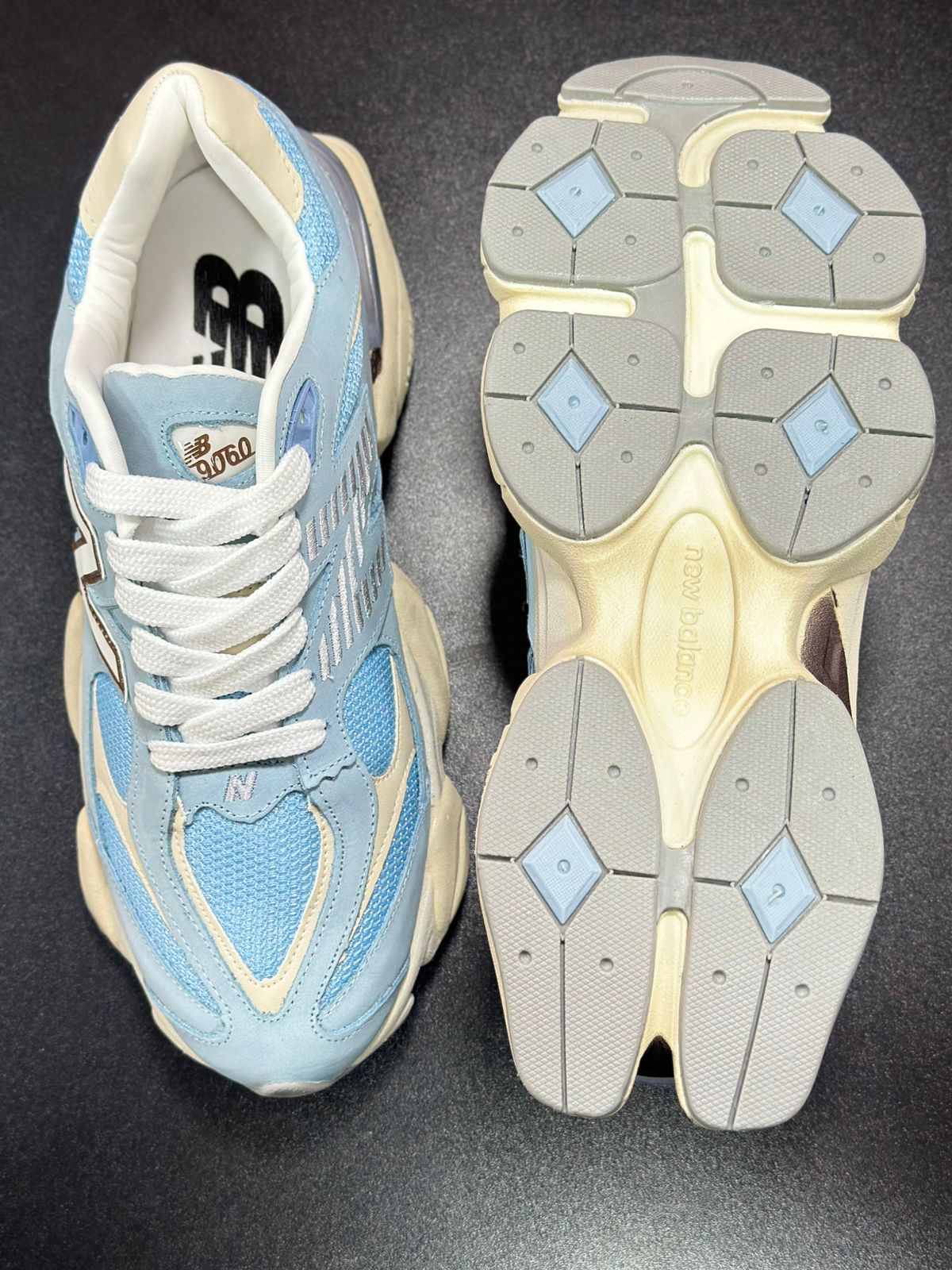 Tênis New Balance 9060 - Azul