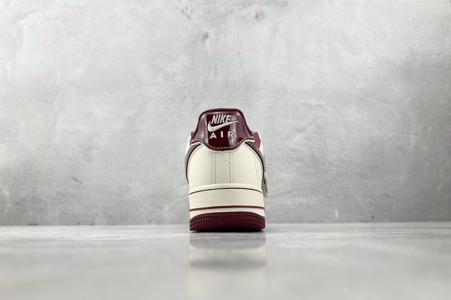 Tênis Nike Air Force 1 Low - AIRO M9 Special Series