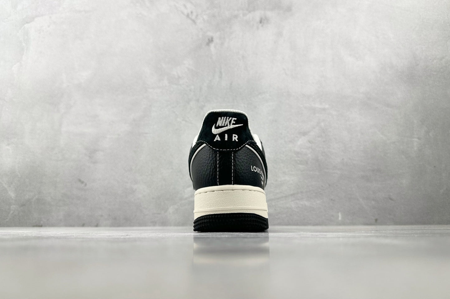 Tênis Nike Air Force 1 Low x Louis Vuitton (Curated by Nigo) - Virgil Black & White
