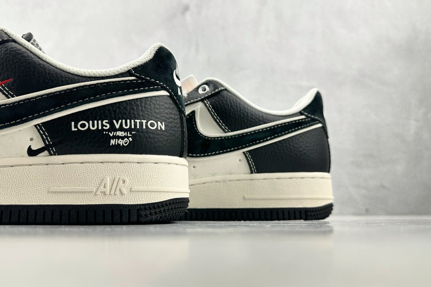 Tênis Nike Air Force 1 Low x Louis Vuitton (Curated by Nigo) - Virgil Black & White