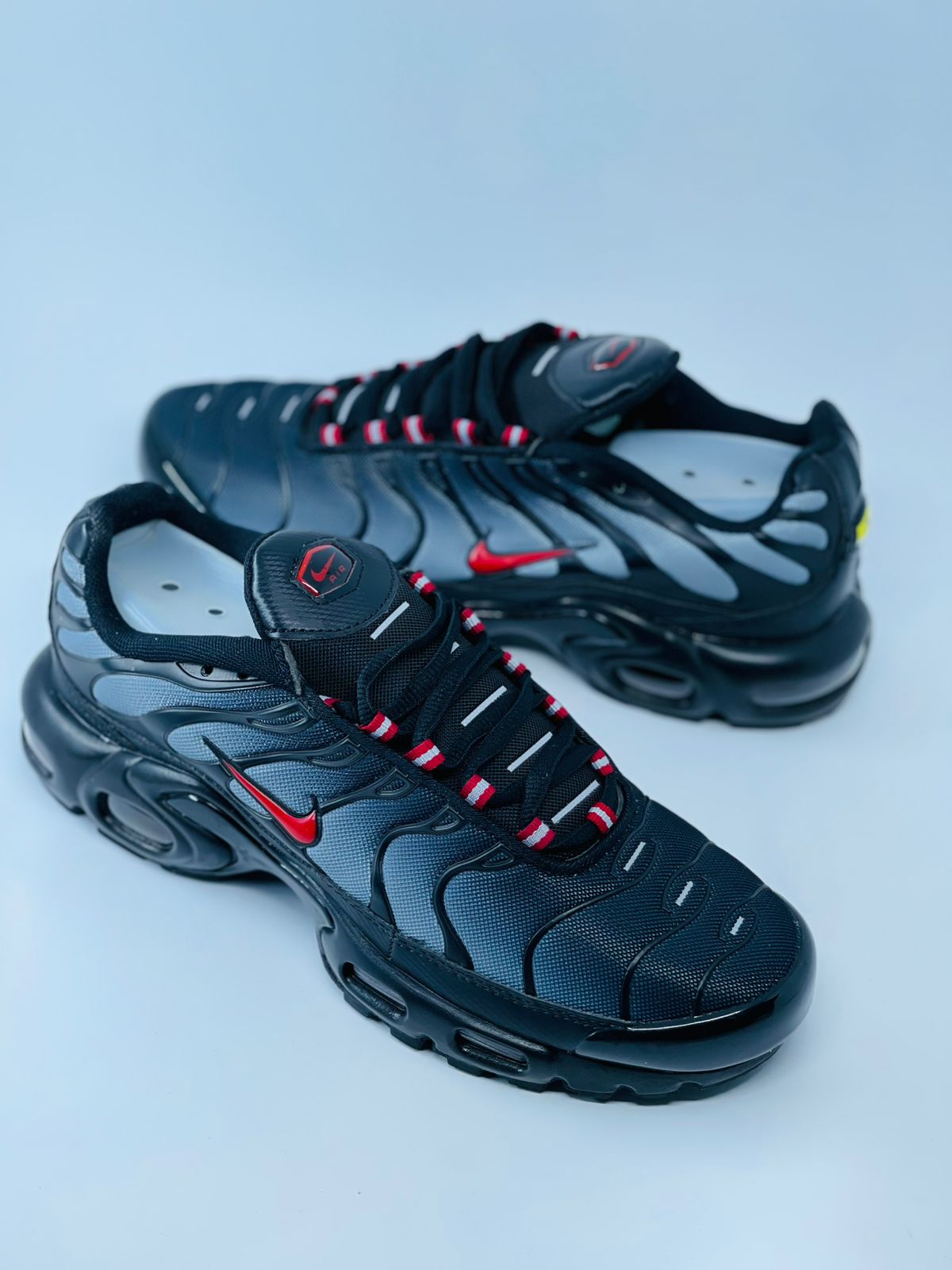 Tênis Nike Air Max Plus TN - Drácula