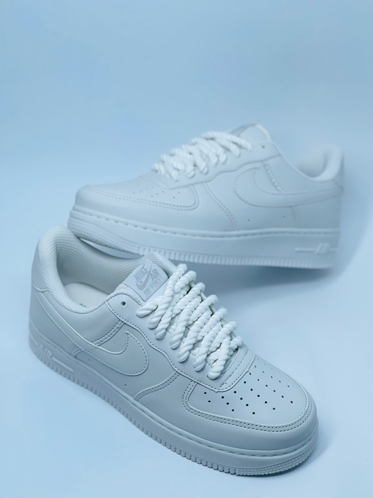 Tênis Nike Air Force 1- Branco