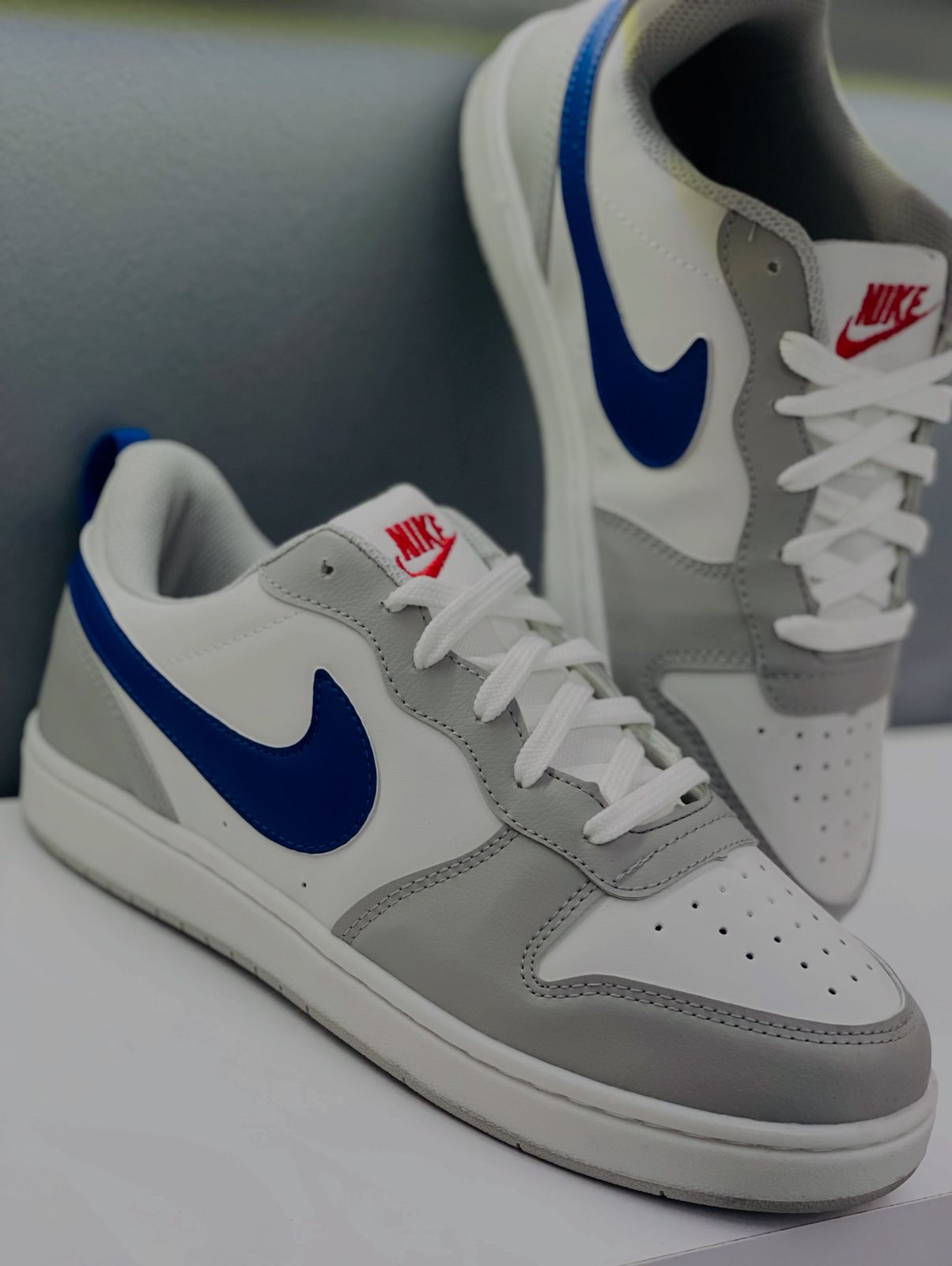 Tênis Nike Court Borough  - Cinza e azul
