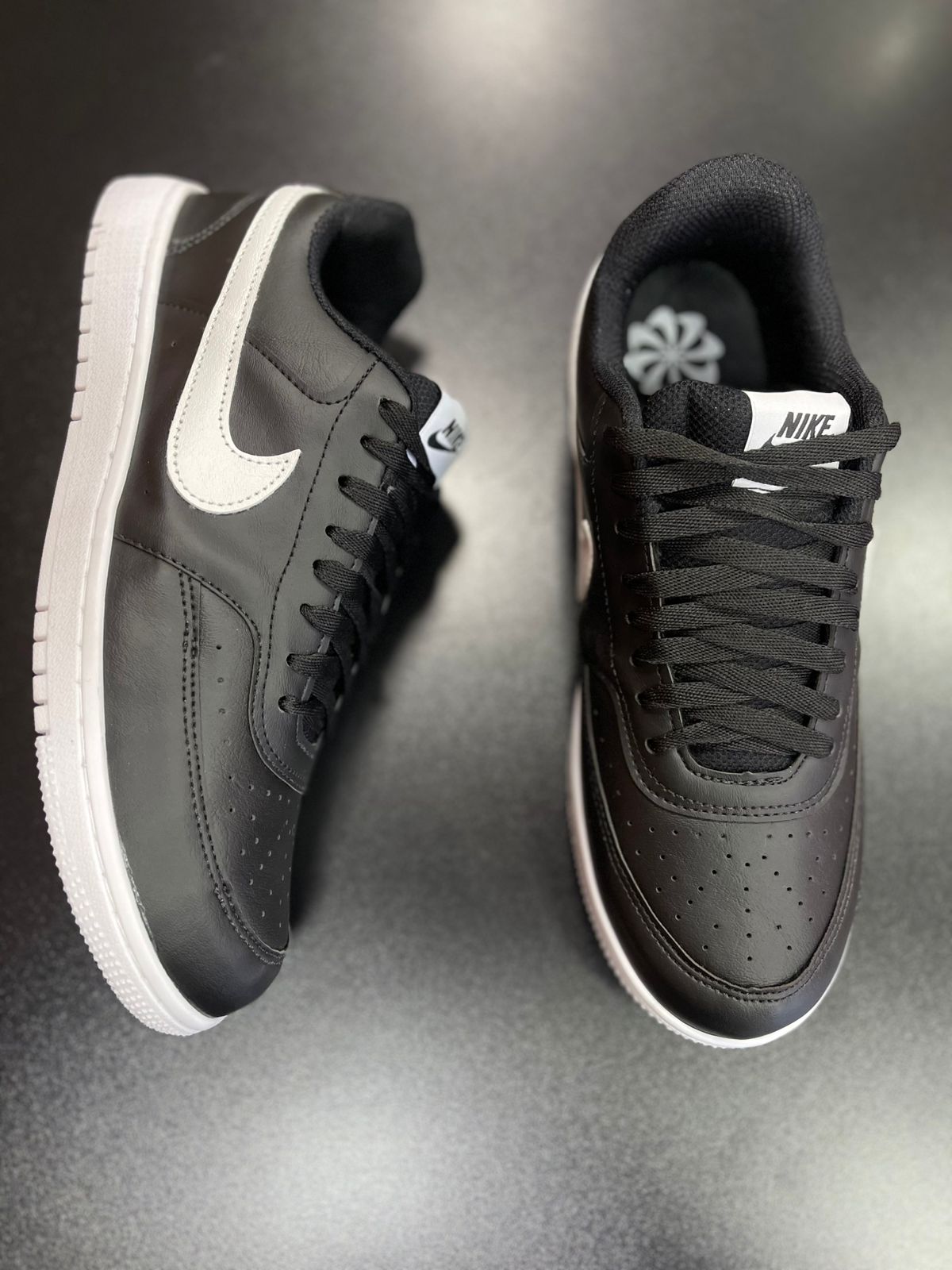 Tênis Nike Court Borough  - Preto