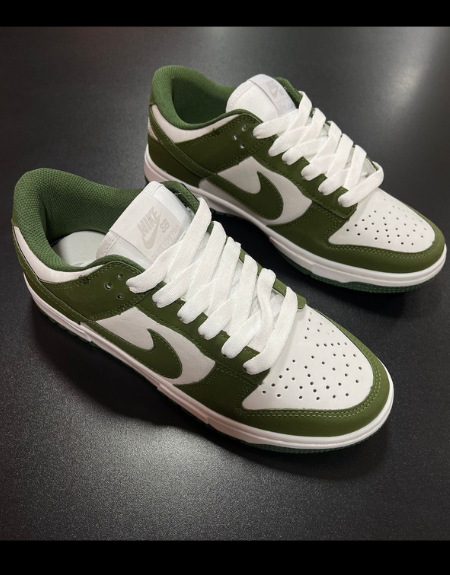 Tênis Nike Dunk Low Retro - Verde