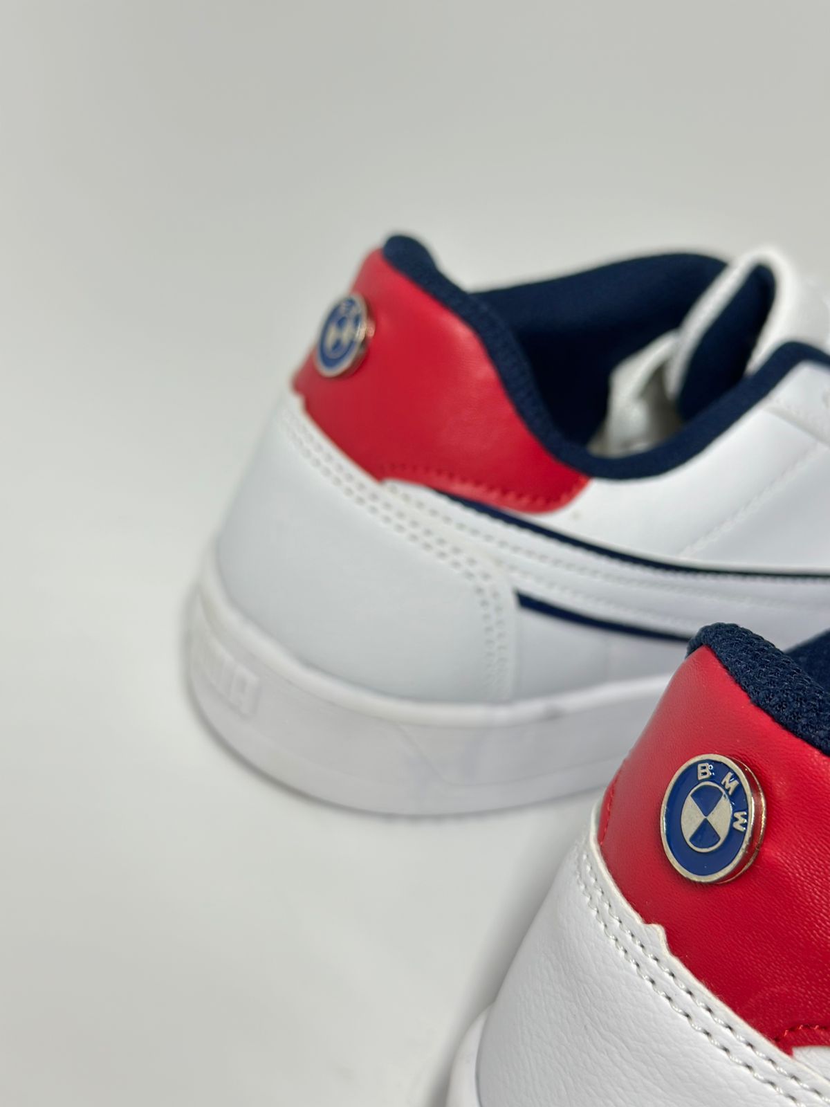 Tênis Puma BMW Motorsport - Branco e Azul