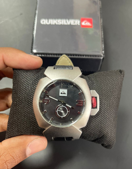 Relógio Quiksilver The Foxhound Leather - Prata