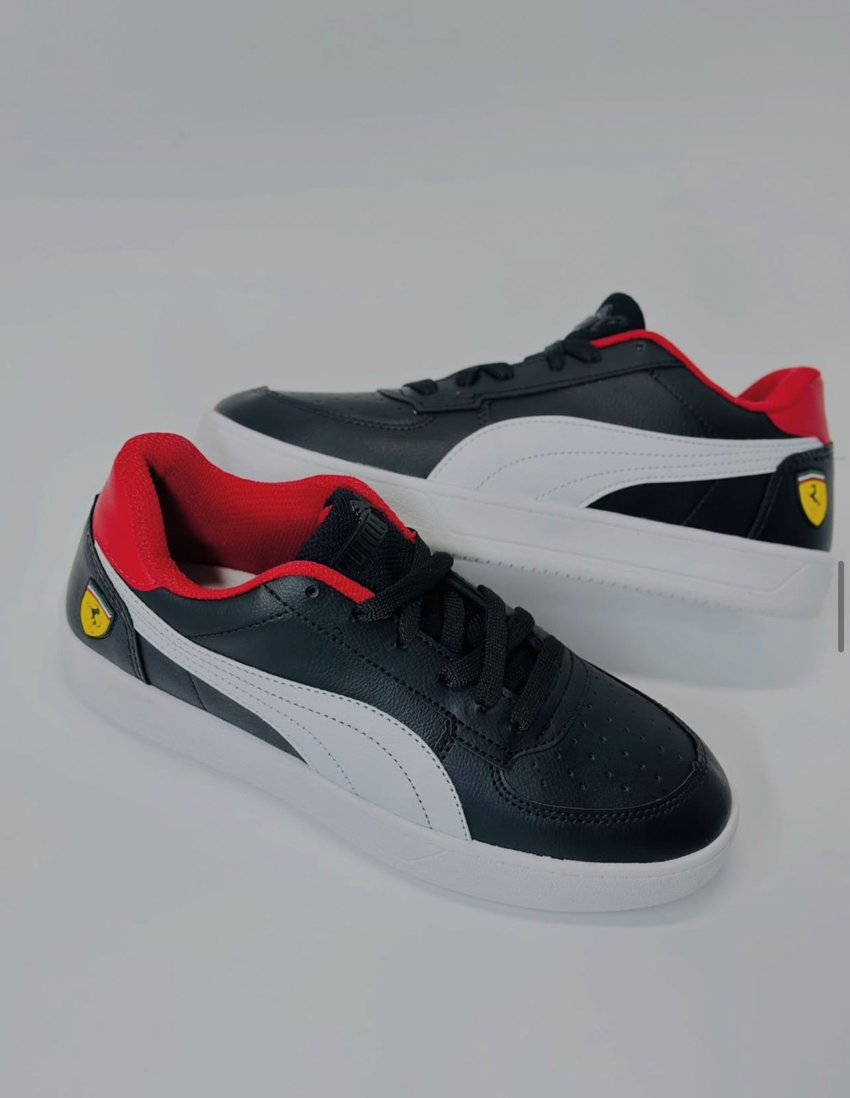 Tênis Puma Scuderia Ferrari - Preto e Branco