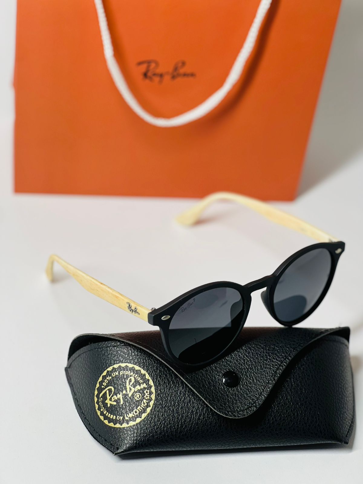 Óculos de Sol Ray-Ban - Redondo - Preto