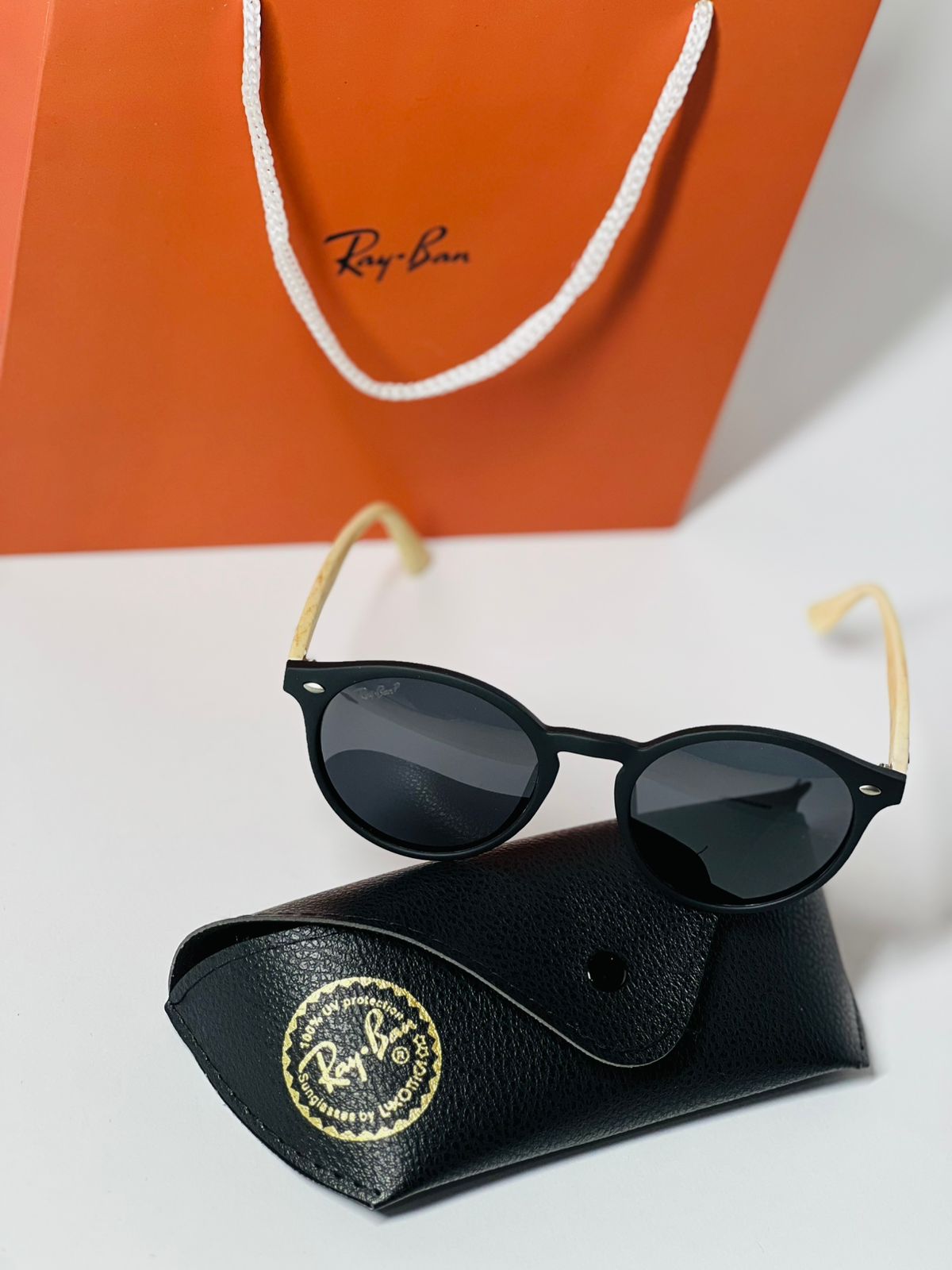 Óculos de Sol Ray-Ban - Redondo - Preto