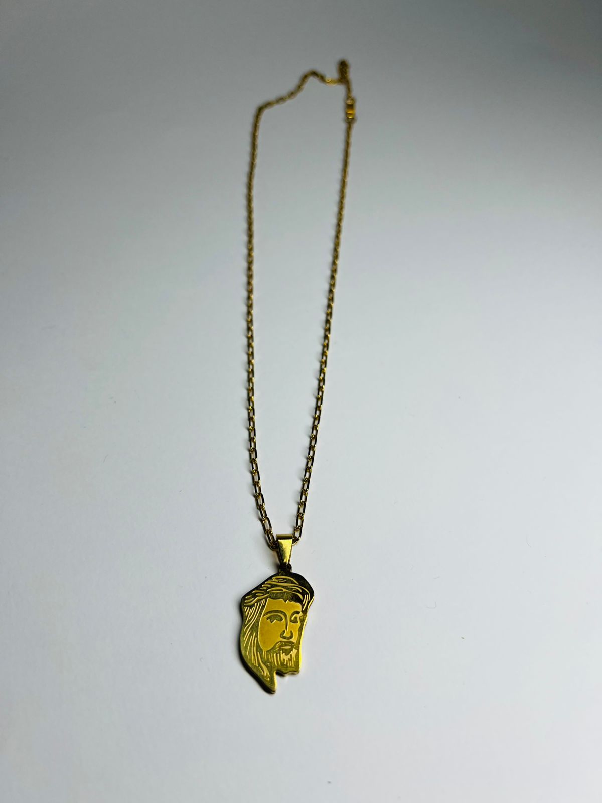 Corrente Cartier  - Banhada ouro 18k - Cristo