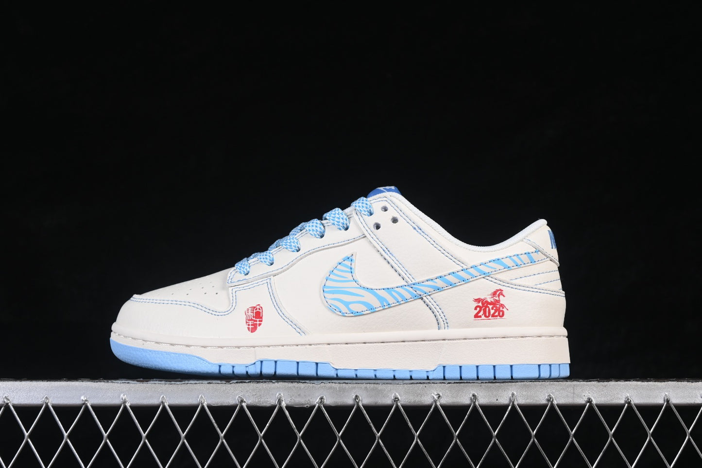 Tênis Nike Dunk Low - Year of the Horse 2026
