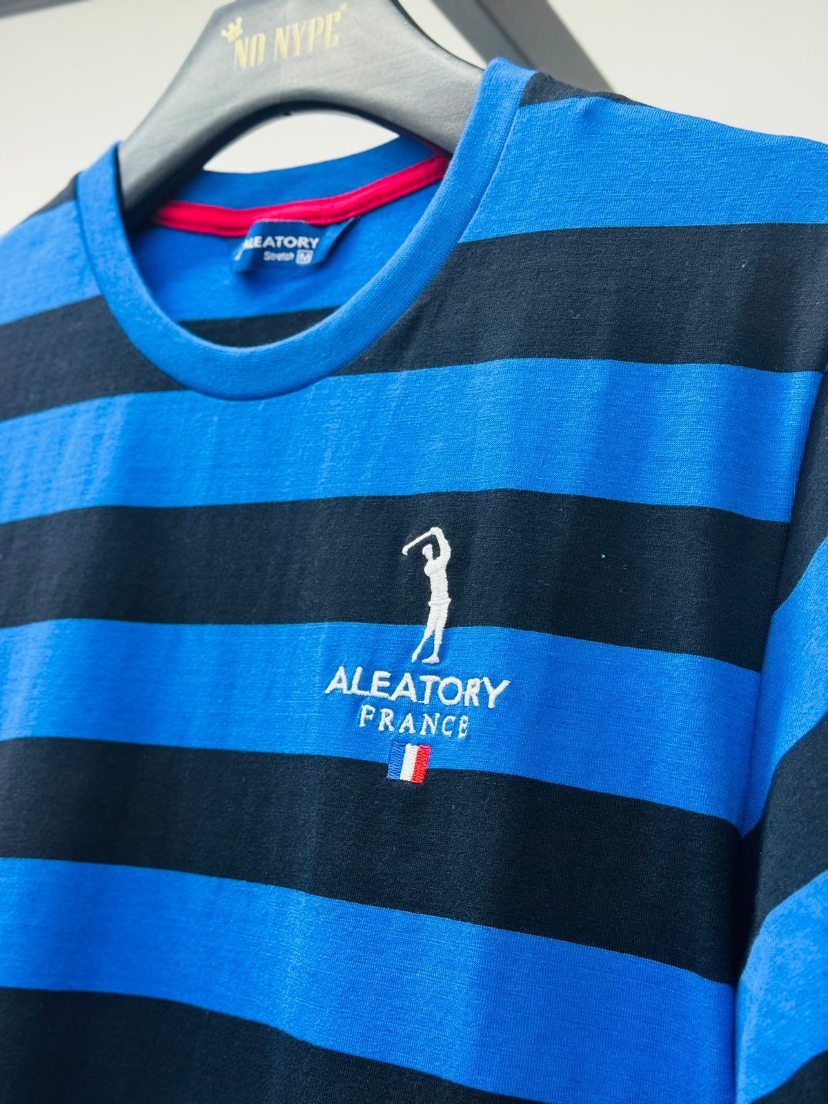Camiseta Listrada Aleatory Braid  - France