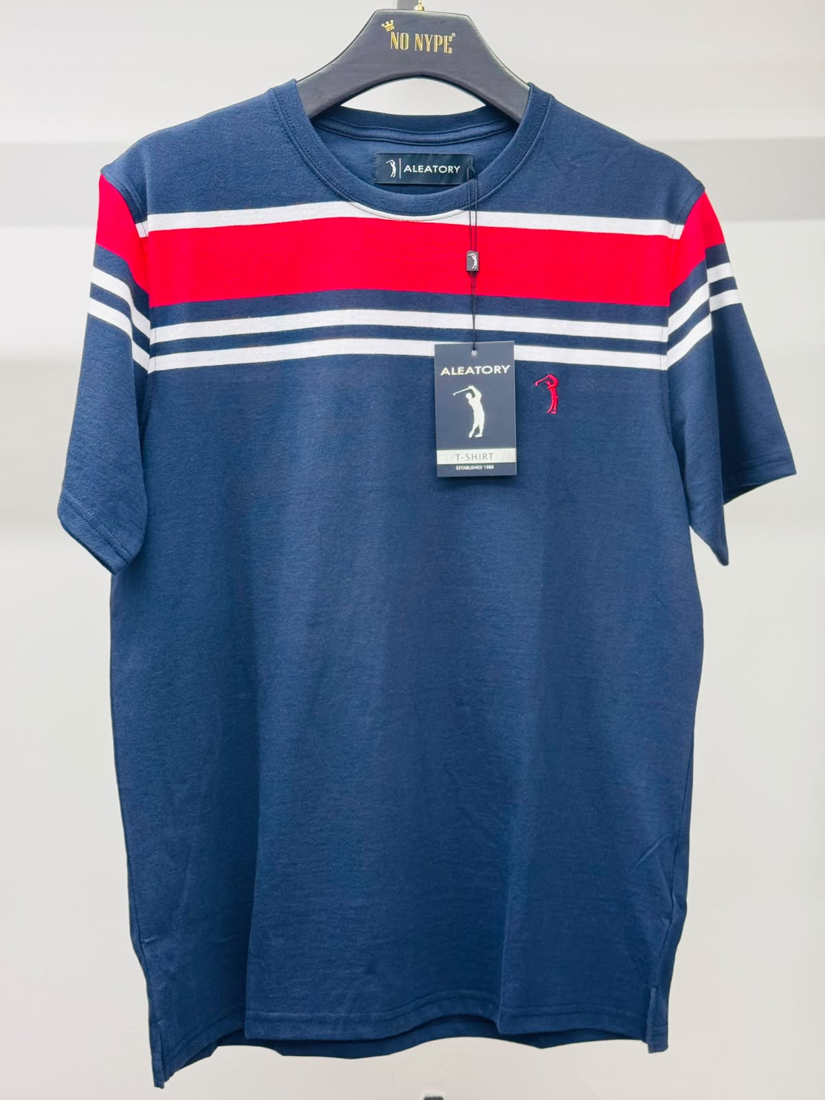 Camiseta Aleatory Listrada Barnes - Marinho