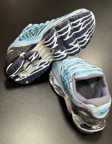 Tênis Mizuno Wave Prophecy 8 - Azul Claro