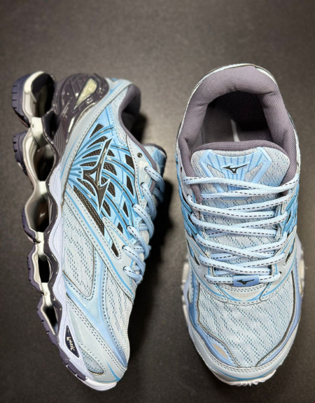 Tênis Mizuno Wave Prophecy 8 - Azul Claro