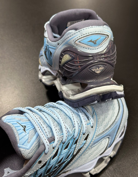Tênis Mizuno Wave Prophecy 8 - Azul Claro