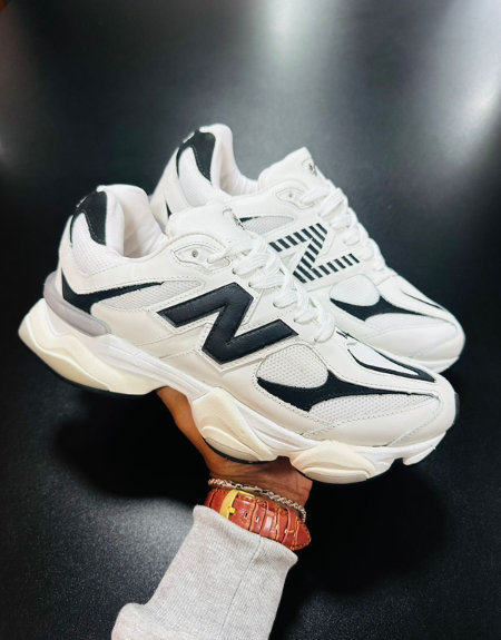 Tênis New Balance 9060 - Branco com Preto